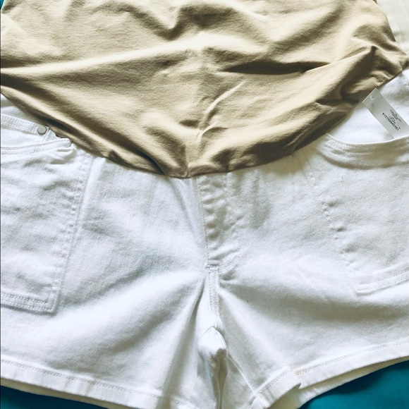3xl White Maternity Jean Jacket & Maternity Shorts - Picture 9 of 16